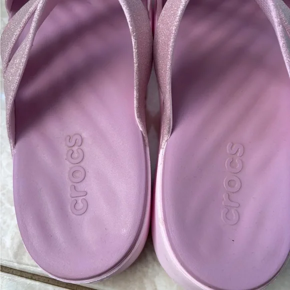 Crocs Women's Pink Sandals - Picture 2 of 6